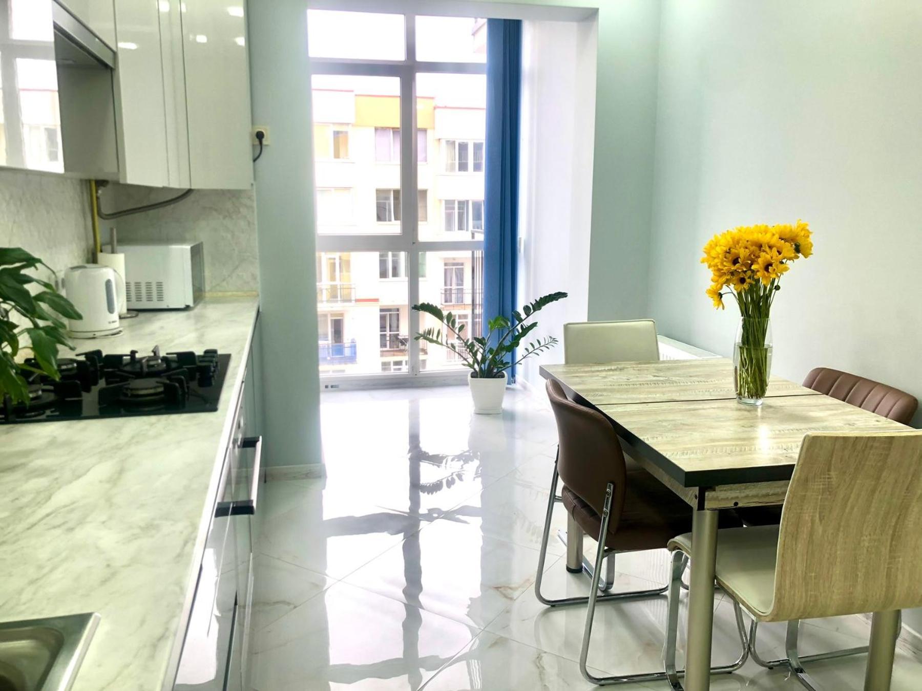 Osapart Romantic Apartment In The Complex Great Britain Lviv Kültér fotó