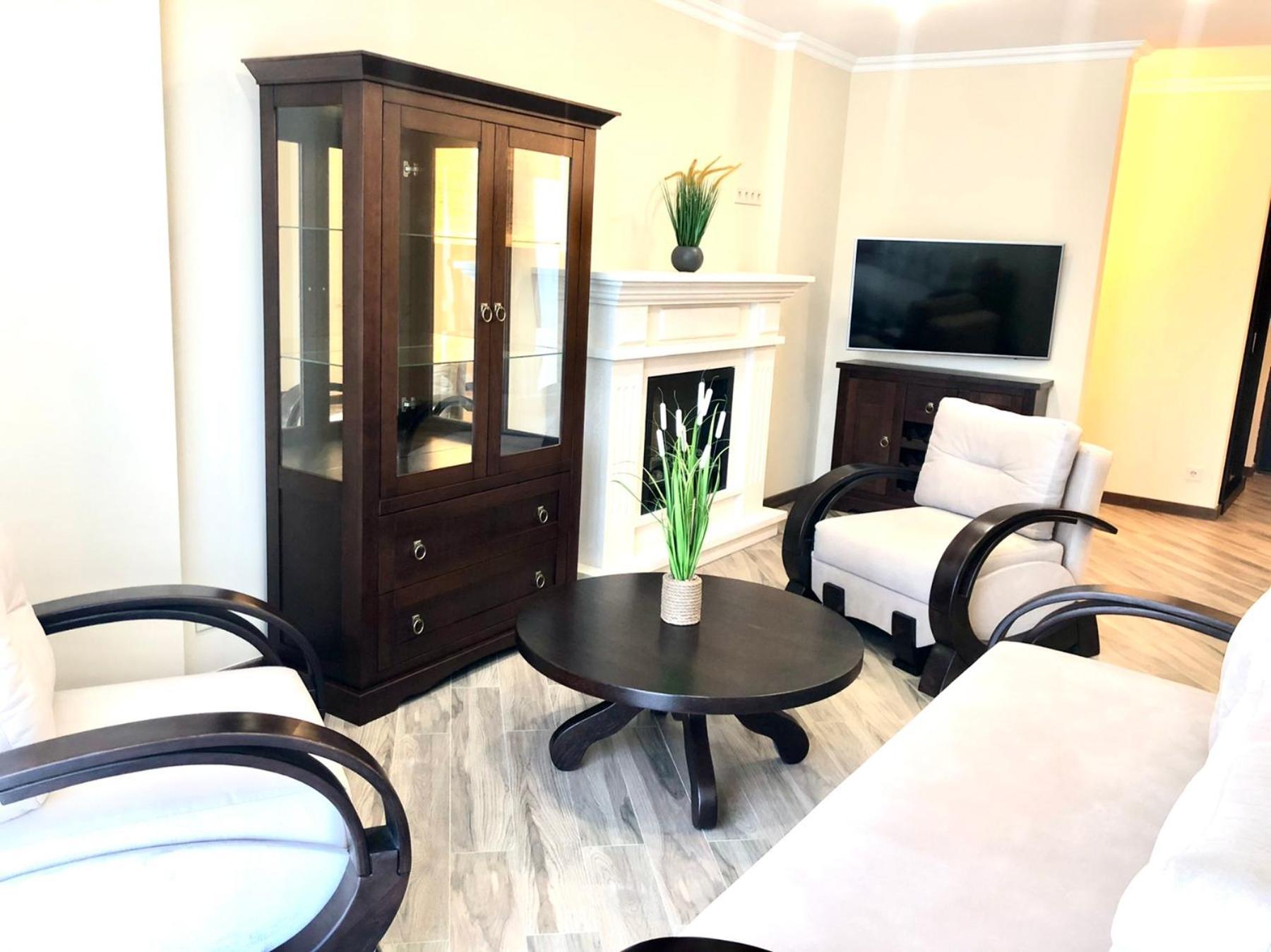 Osapart Romantic Apartment In The Complex Great Britain Lviv Kültér fotó
